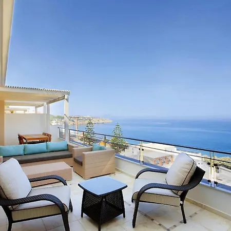 Apartamento Macaris, *